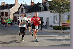 02 Marathon Cheverny 235 * 680 x 453 * (149KB)